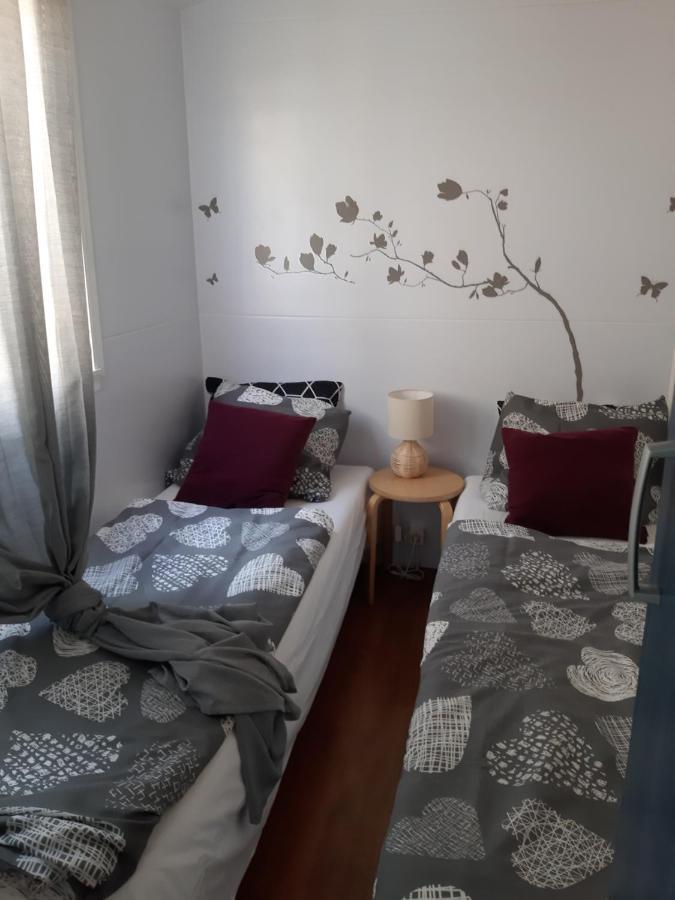 Mobile Home Apartment Camp קלנוביצה מראה חיצוני תמונה